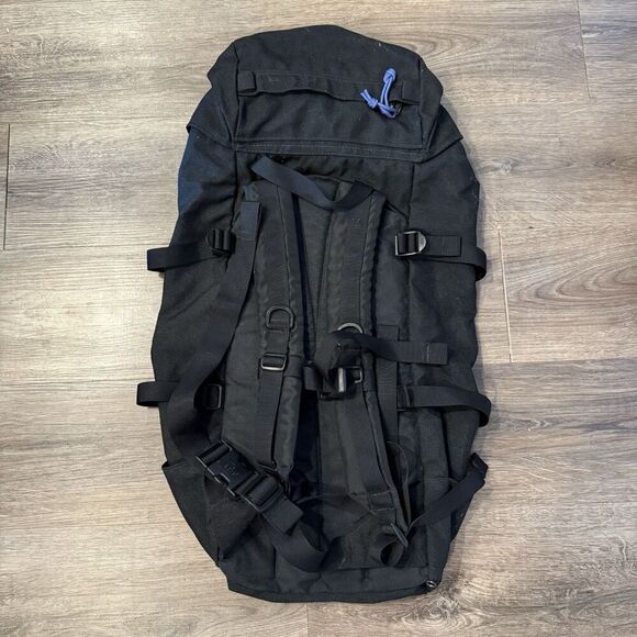 Lowe Alpine Spire 40 Backpack Black Adult Hiking Camping #1 - Picture 3 of 5